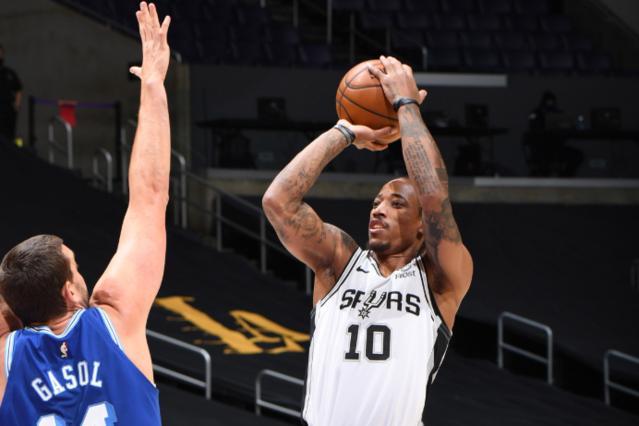 其表现也不 其表现也不