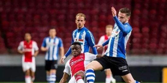 新球队立足 新球队立足